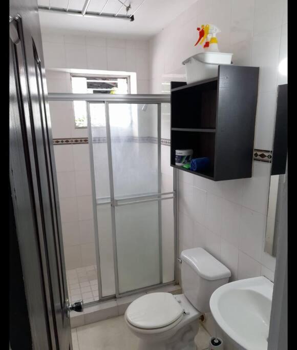 R.3-3 Lindo Estudio, 2 En El Ciudad De Panama. Apartment *